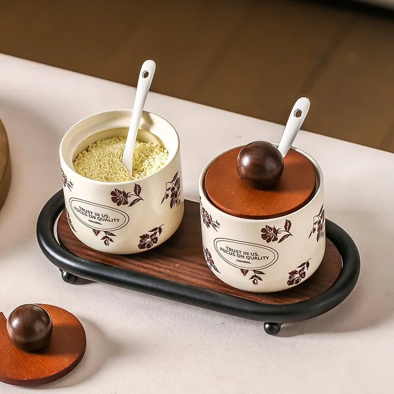 Retro Luxury Ceramic Seasoning - Herb Keeper Bottle recension och pris