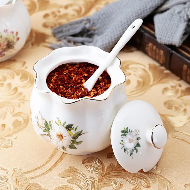 Spice Jar with Lid and Spoon S - Herb Keeper Bottle recension och pris